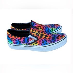 Vans classic slip-on; rainbow leopard print 🌈 🐆